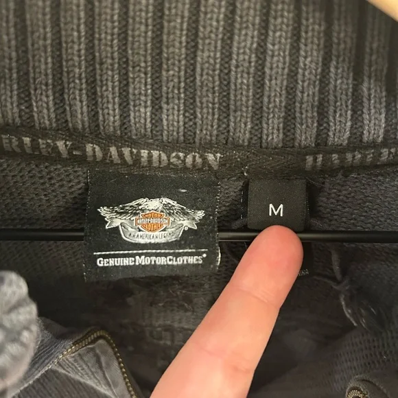 Harley-Davidson Men’s Quarter Zip Pullover – Size M - Picture 3 of 6